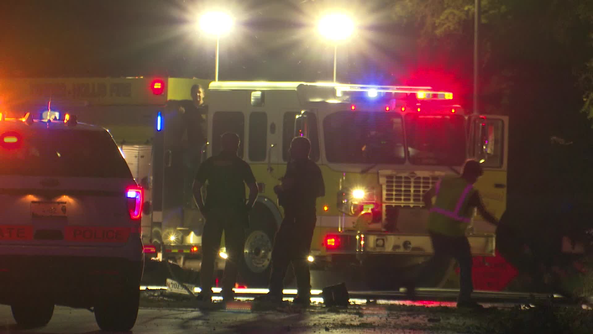 Rescue workers respond to a rollover crash in Mapleton – CIProud.com