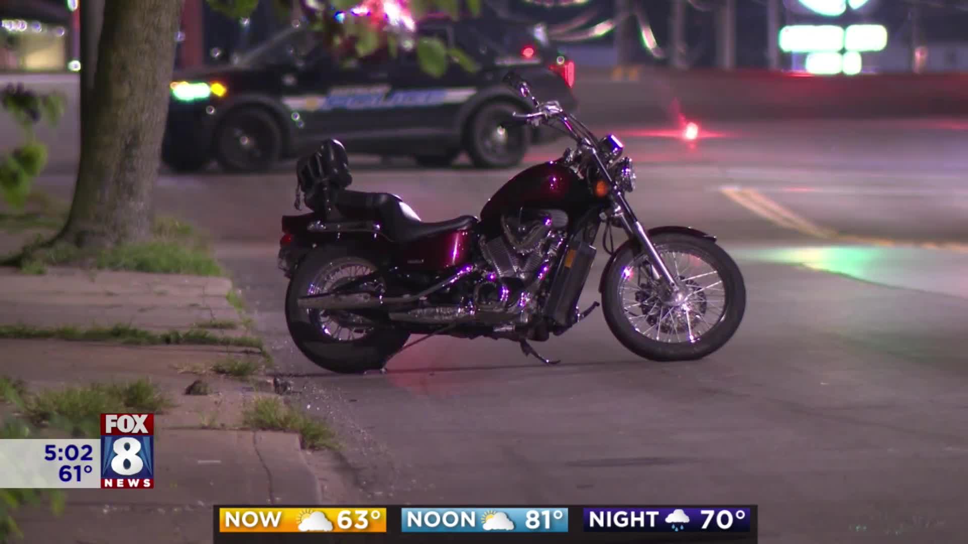 Two on motorcycle hurt in hit-skip crash: EMS – Fox 8 Cleveland WJW