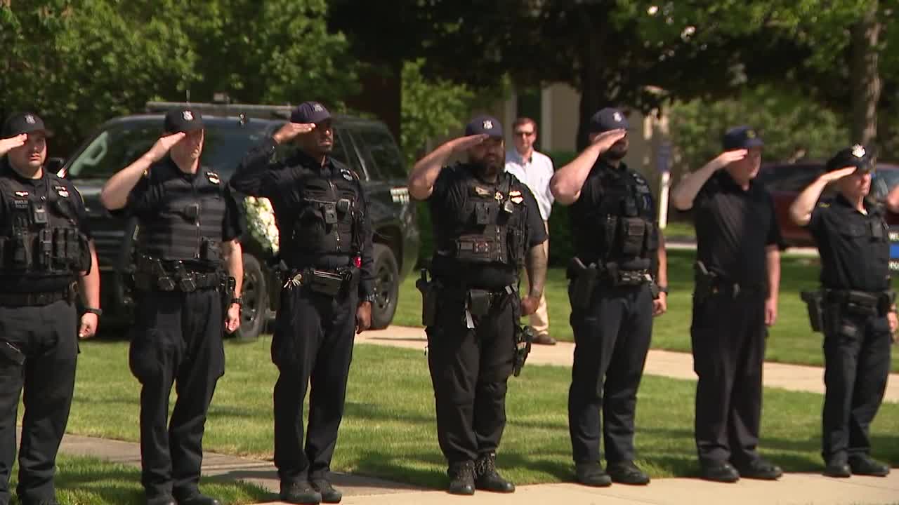 Euclid unites to support police after officer’s death – Fox 8 Cleveland WJW